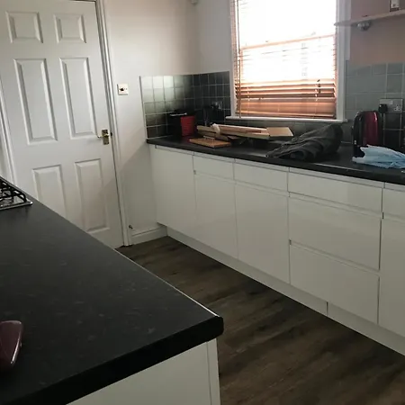 5 Hatfield Cresent New Quay