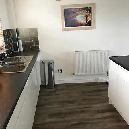 5 Hatfield Cresent New Quay